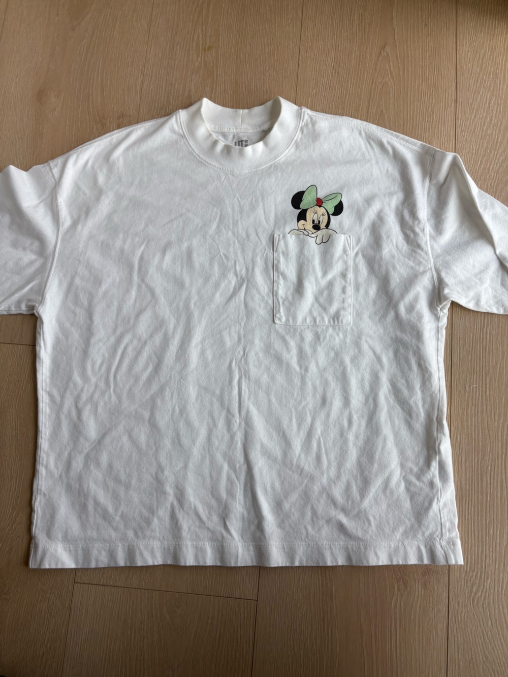 UNIQLO x Ambush x DISNEY Minnie Mouse Short Sleeve Graphic Tee UT White size S